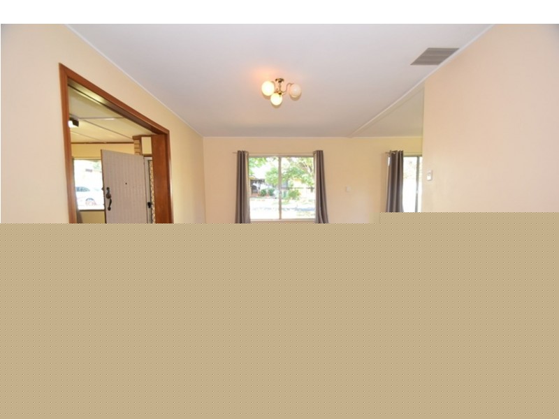 9 Farr Street, Kearneys Spring QLD 4350