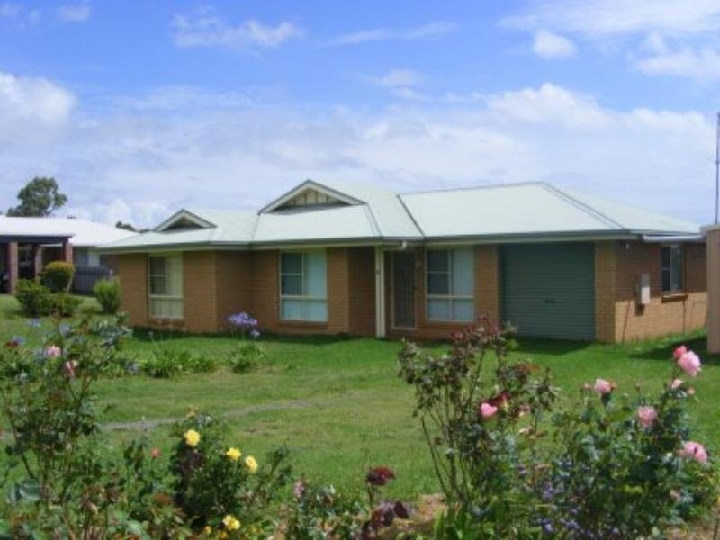 23 Palmer Drive, Highfields QLD 4352