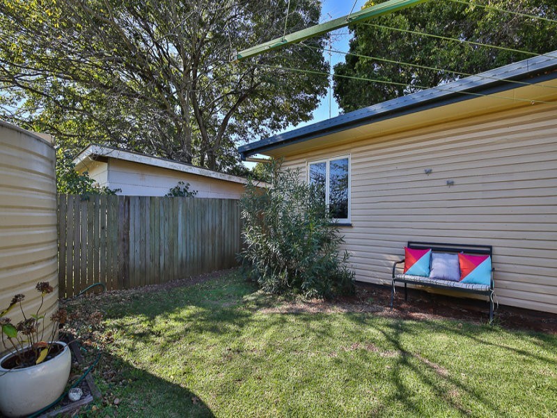 12 Parkinson Street, South Toowoomba QLD 4350