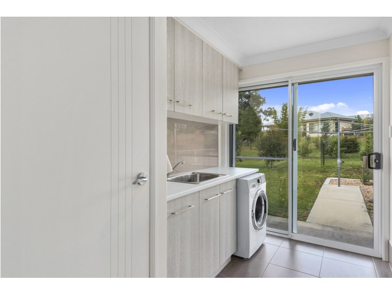 30 East Side Road, Crows Nest QLD 4355