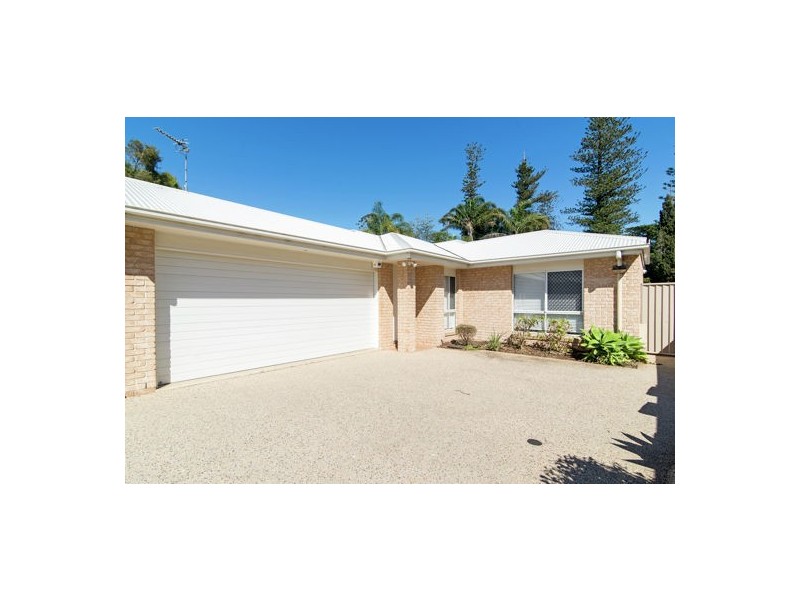 2/5 Hampton Street, Newtown QLD 4350