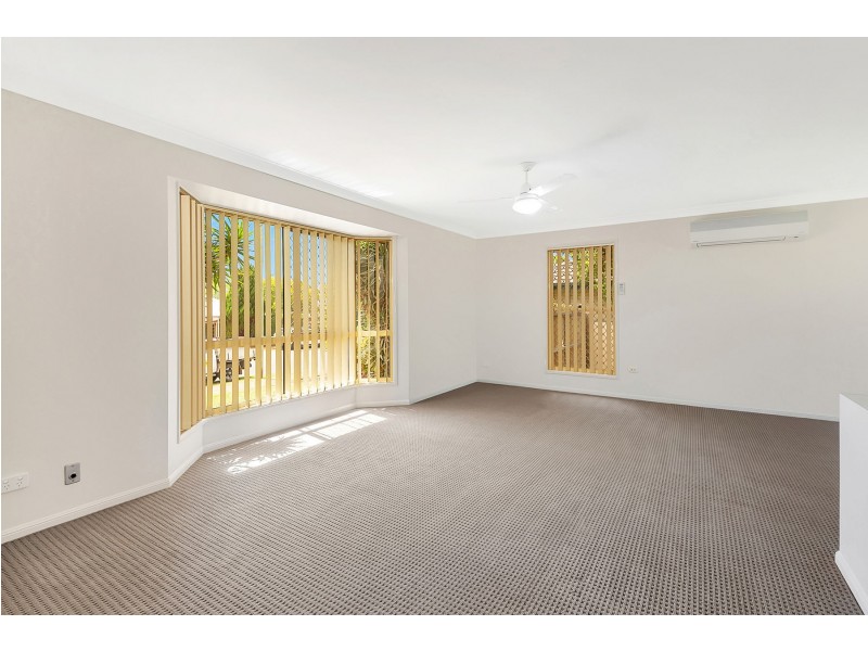 174 Spring Street, Middle Ridge QLD 4350