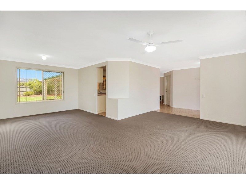 174 Spring Street, Middle Ridge QLD 4350