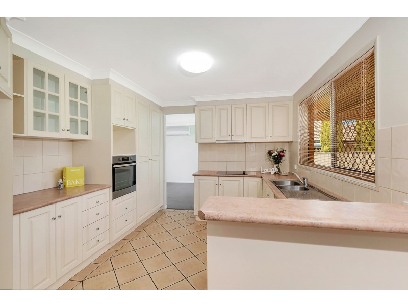 174 Spring Street, Middle Ridge QLD 4350