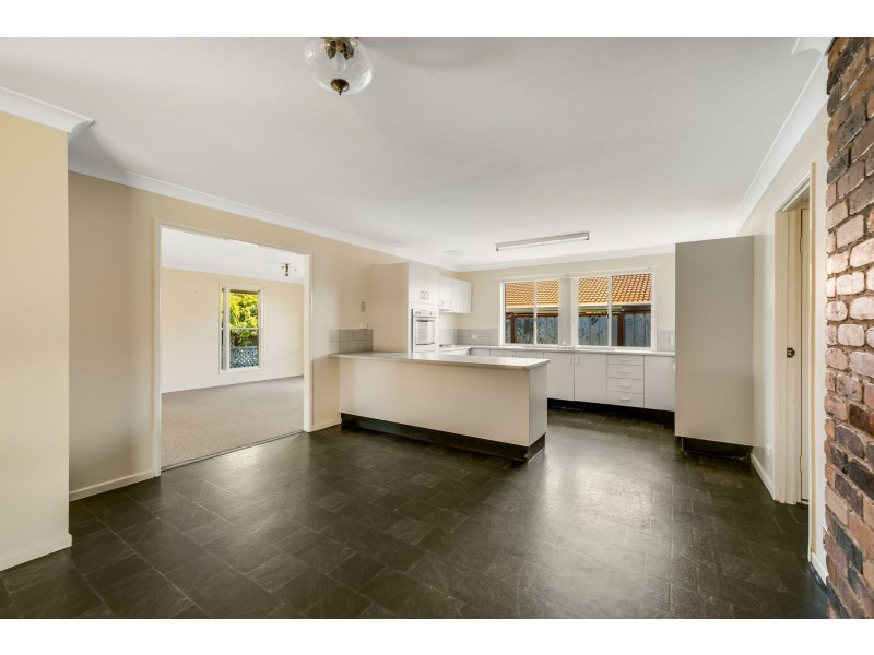 5 Qantas Court, Wilsonton QLD 4350