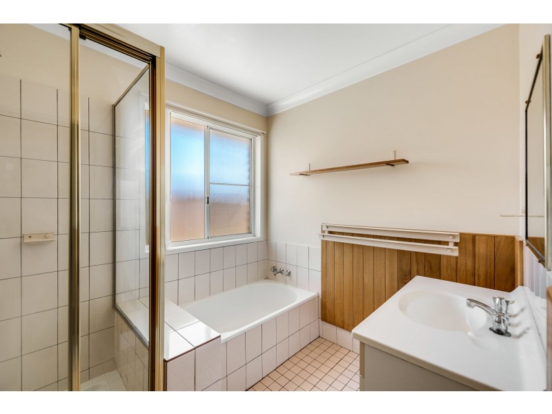 5 Qantas Court, Wilsonton QLD 4350