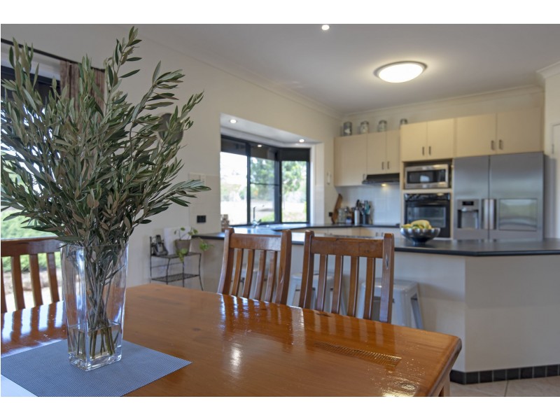 4 Roseburn Court, Torrington QLD 4350