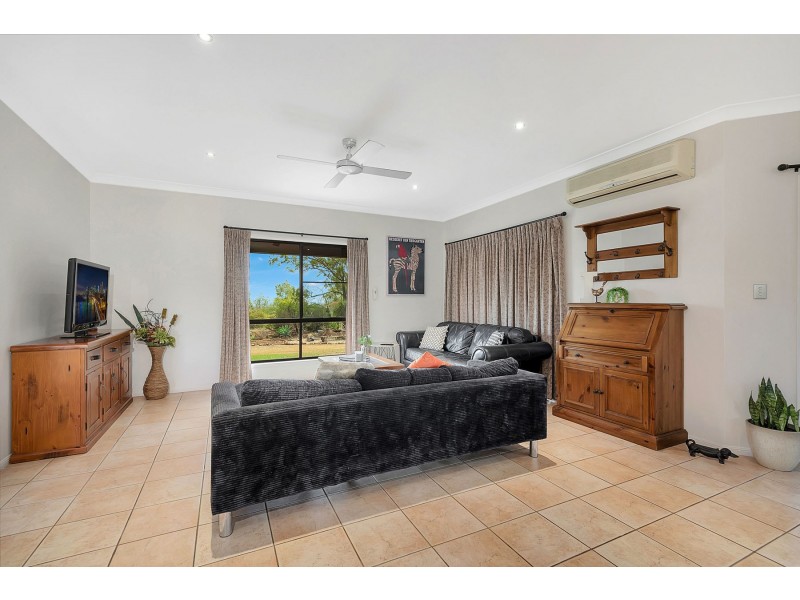 4 Roseburn Court, Torrington QLD 4350