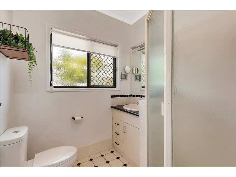 4 Roseburn Court, Torrington QLD 4350