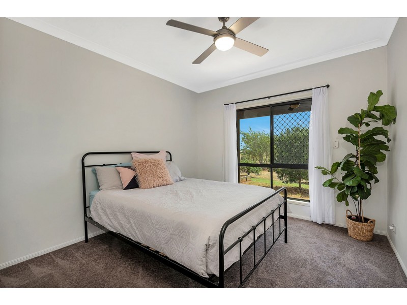 4 Roseburn Court, Torrington QLD 4350