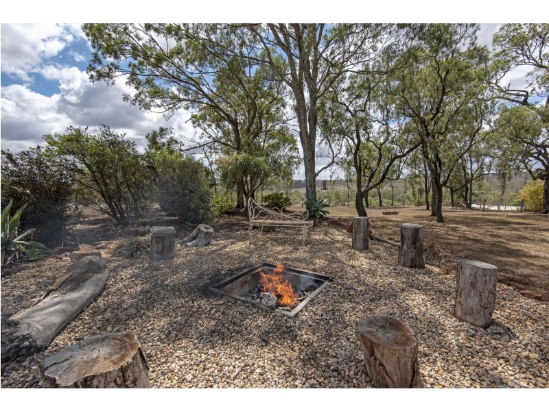 4 Roseburn Court, Torrington QLD 4350
