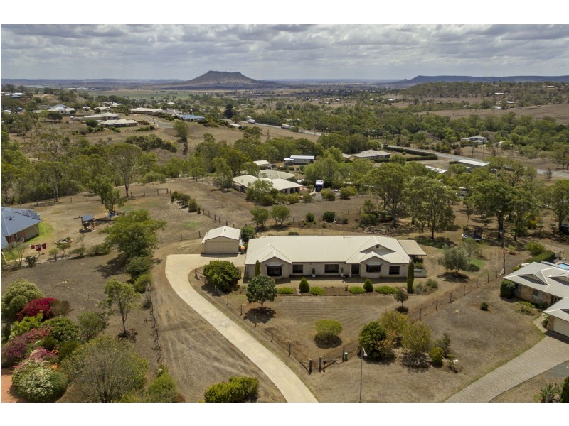 4 Roseburn Court, Torrington QLD 4350
