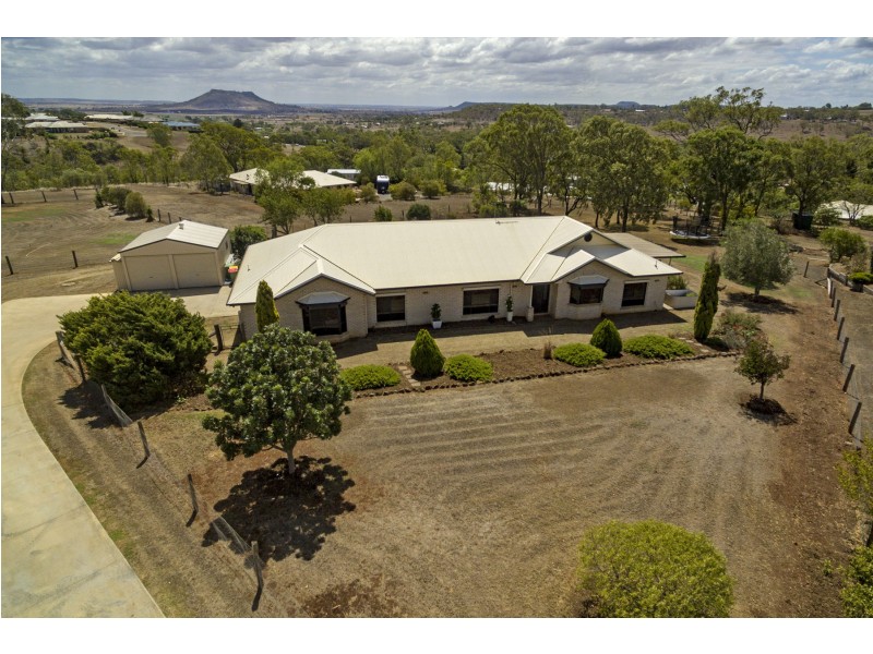 4 Roseburn Court, Torrington QLD 4350