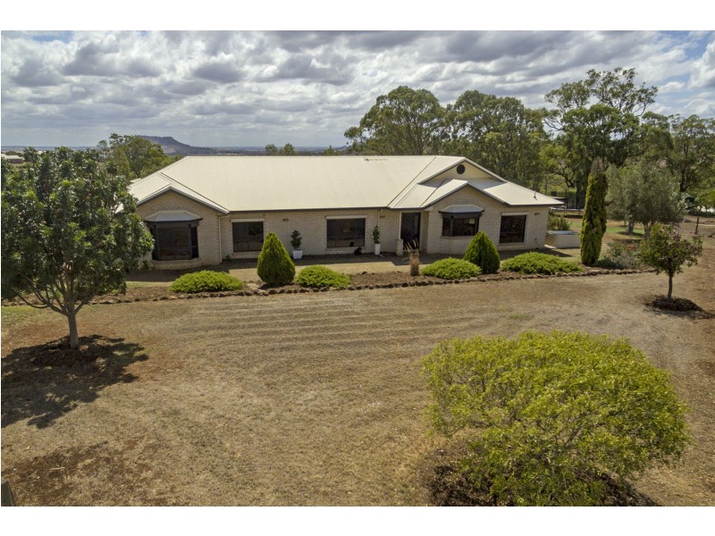 4 Roseburn Court, Torrington QLD 4350