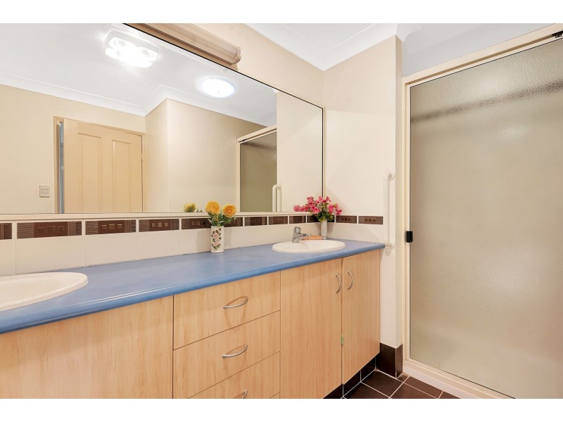 102/530 Bridge Street, Wilsonton QLD 4350