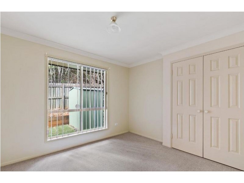 4 Vanham Close, Middle Ridge QLD 4350