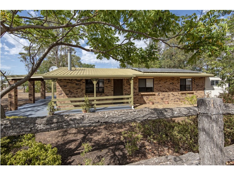 18 Balfour Street, Wyreema QLD 4352