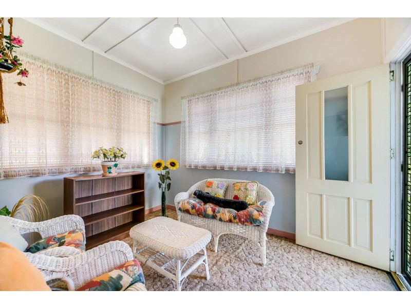 28 Underwood Crescent, Harristown QLD 4350