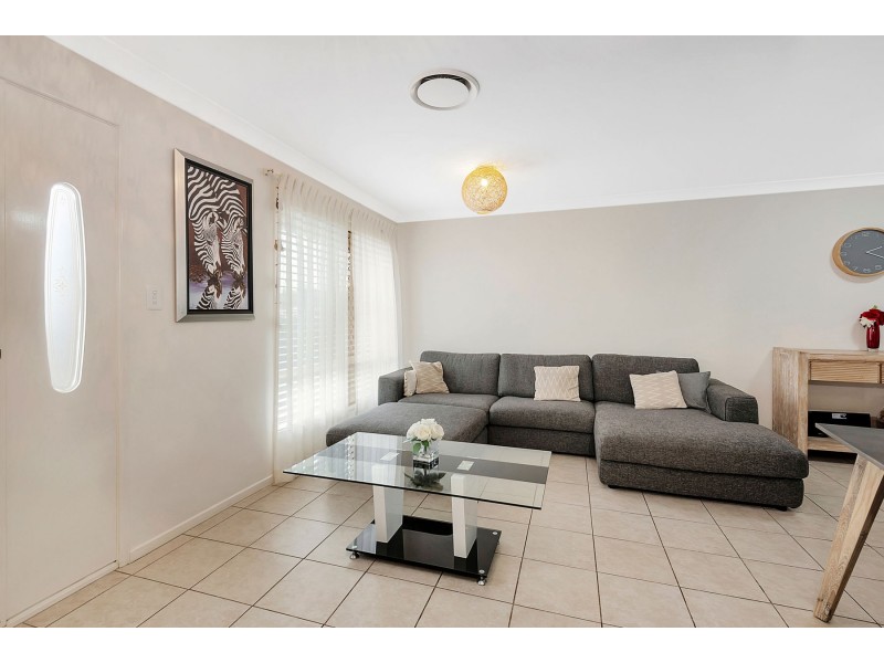 29 Wareena Crescent, Glenvale QLD 4350