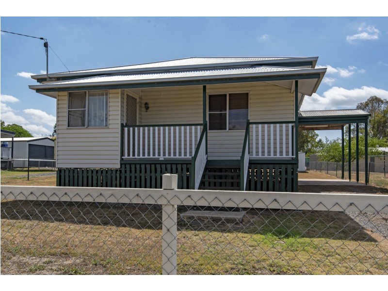 8 John Street, Goombungee QLD 4354