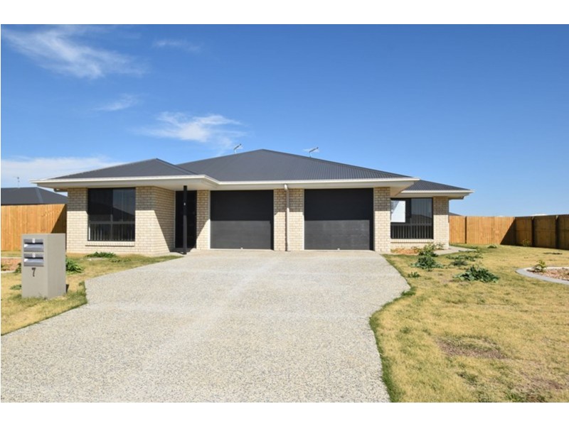 1/7 Magpie Drive, Cambooya QLD 4358