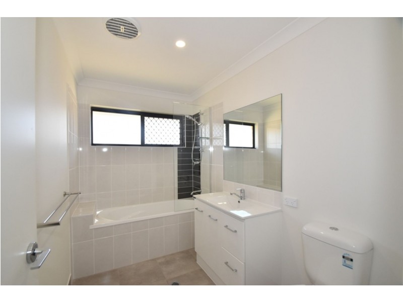 1/7 Magpie Drive, Cambooya QLD 4358