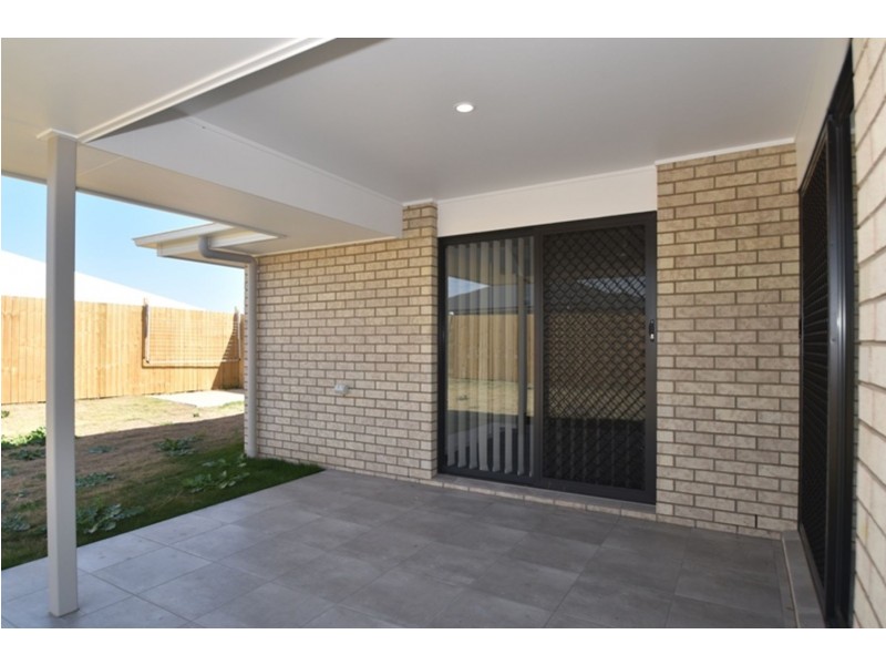 1/7 Magpie Drive, Cambooya QLD 4358