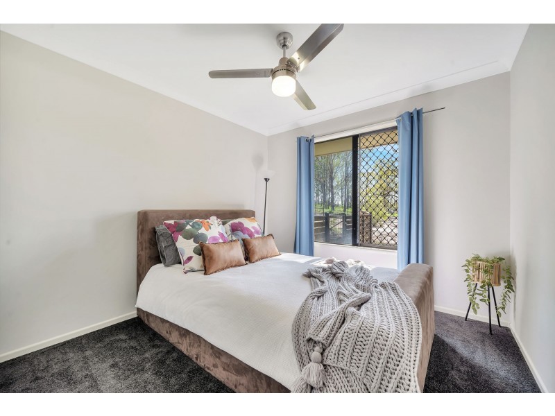 18 Mary Drive, Murphys Creek QLD 4352