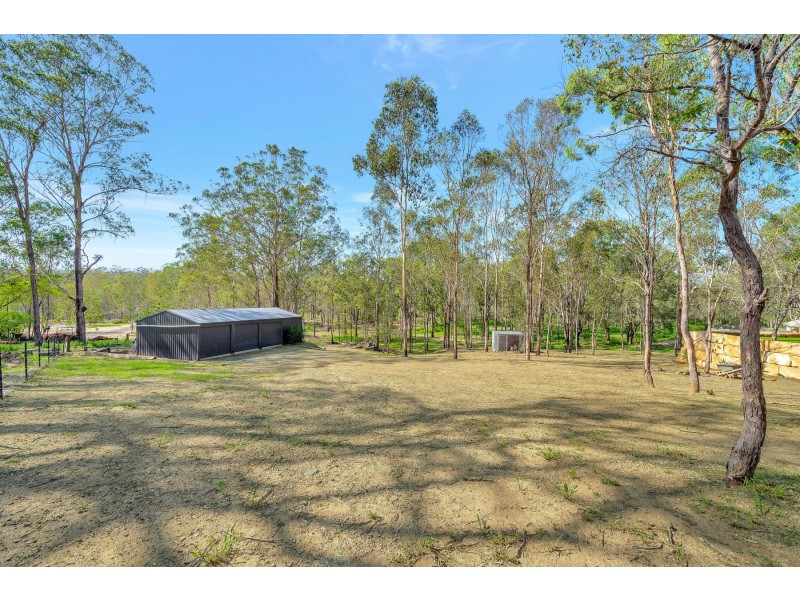 18 Mary Drive, Murphys Creek QLD 4352