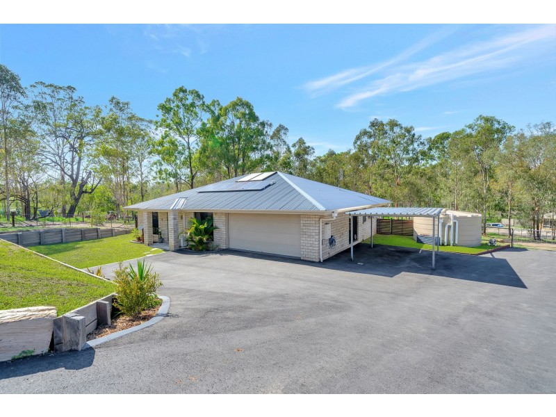 18 Mary Drive, Murphys Creek QLD 4352