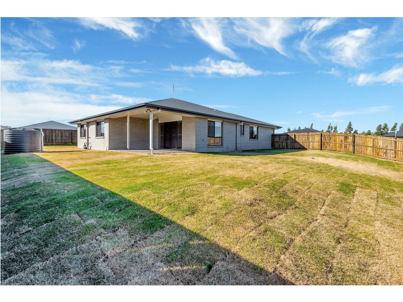 67 Magpie Drive, Cambooya QLD 4358