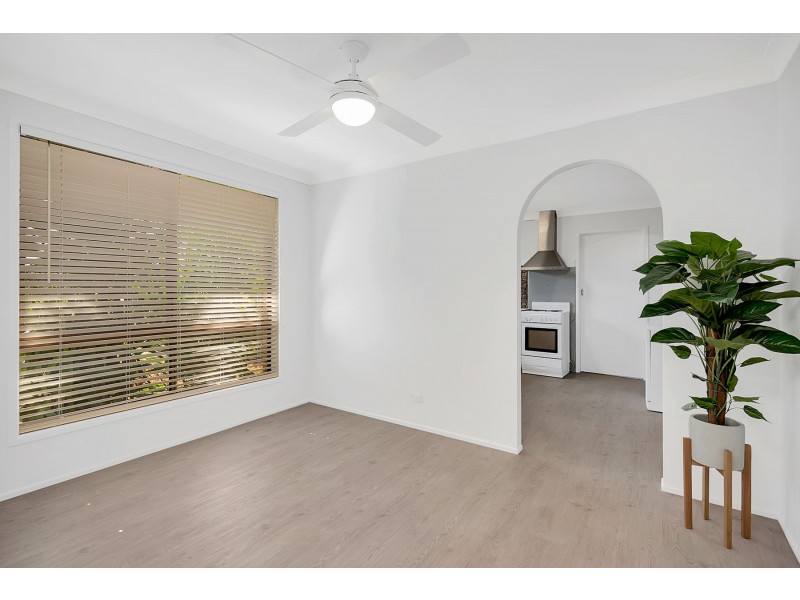 6 Bow Court, Darling Heights QLD 4350