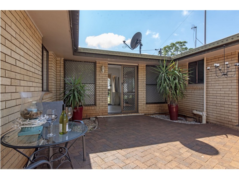 6 Bow Court, Darling Heights QLD 4350