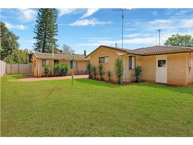 6 Bow Court, Darling Heights QLD 4350