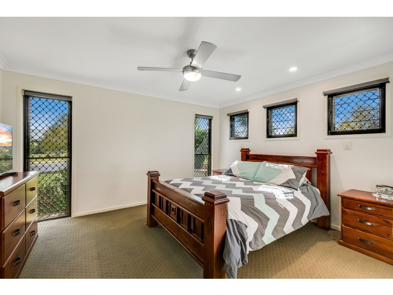 16 Moorina Drive, Harristown QLD 4350