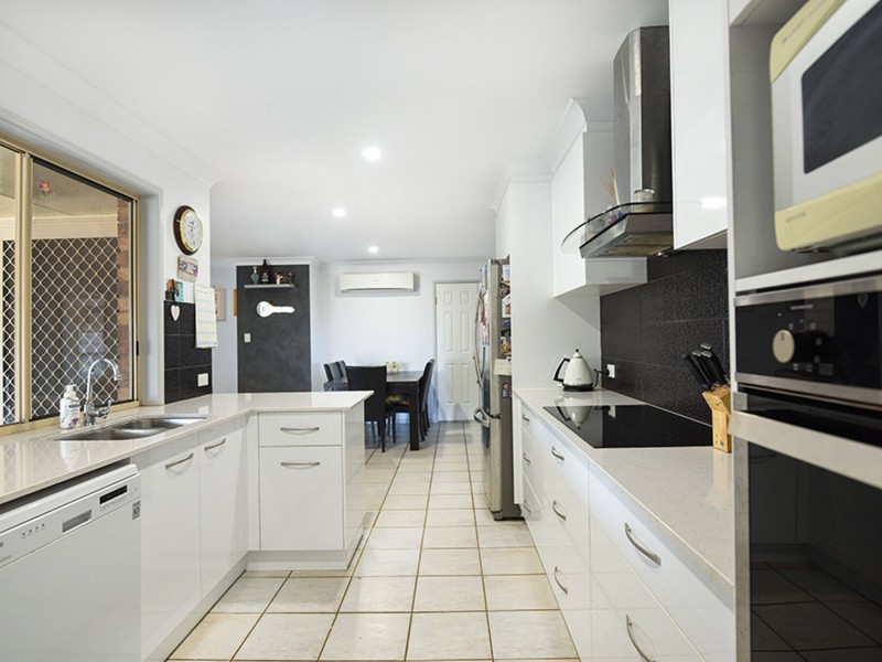 24 Helendale Road, Helidon Spa QLD 4344