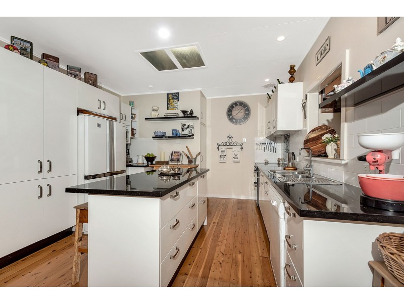 17 Abelia Street, Harlaxton QLD 4350