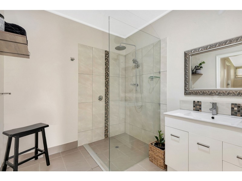 17 Abelia Street, Harlaxton QLD 4350