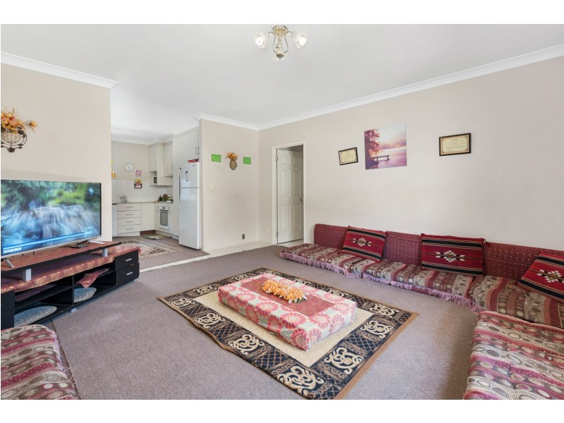 3/7 Suzanne Court, Kearneys Spring QLD 4350