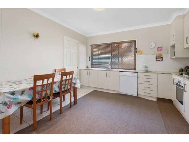 3/7 Suzanne Court, Kearneys Spring QLD 4350