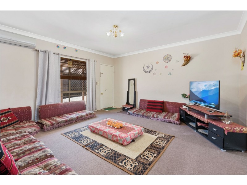 3/7 Suzanne Court, Kearneys Spring QLD 4350
