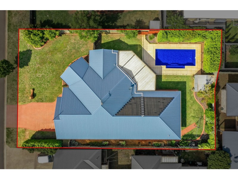 20 Salisbury Street, Darling Heights QLD 4350