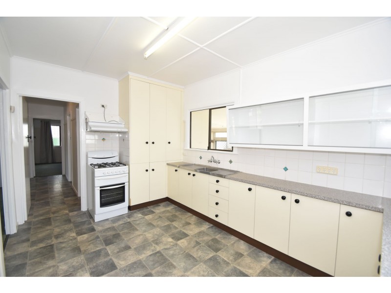 21 Joyce Street, South Toowoomba QLD 4350