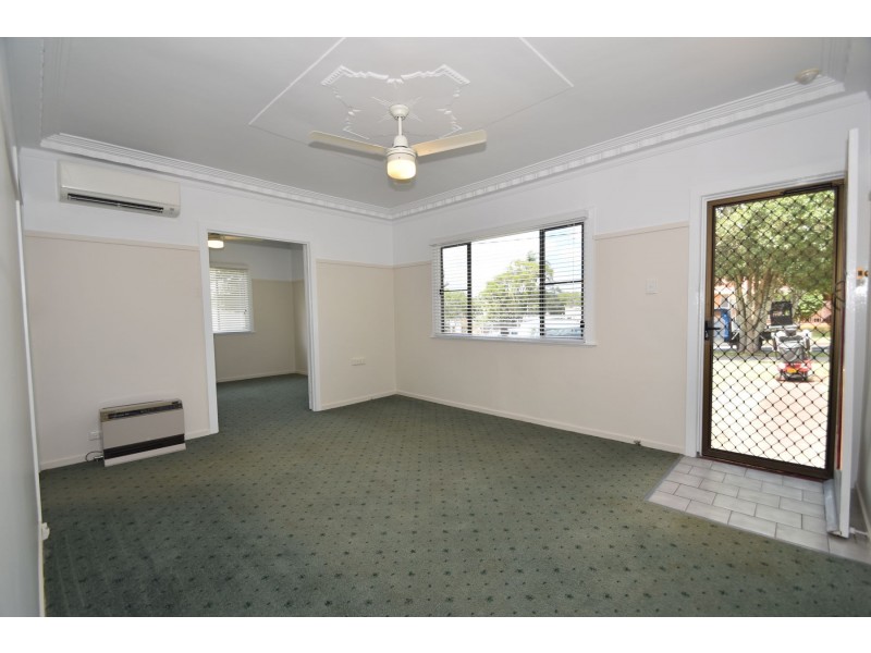 21 Joyce Street, South Toowoomba QLD 4350