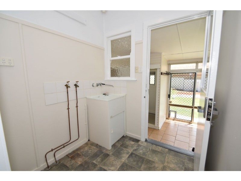21 Joyce Street, South Toowoomba QLD 4350