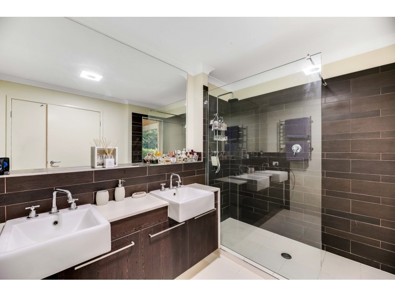 5 Waldron Road, Hatton Vale QLD 4341