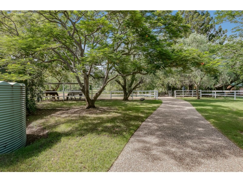 5 Waldron Road, Hatton Vale QLD 4341