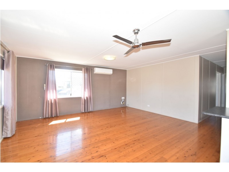 18 John Street, Goombungee QLD 4354