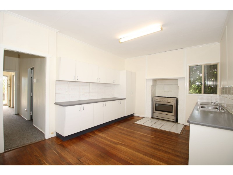 22 Cavell Street, East Toowoomba QLD 4350