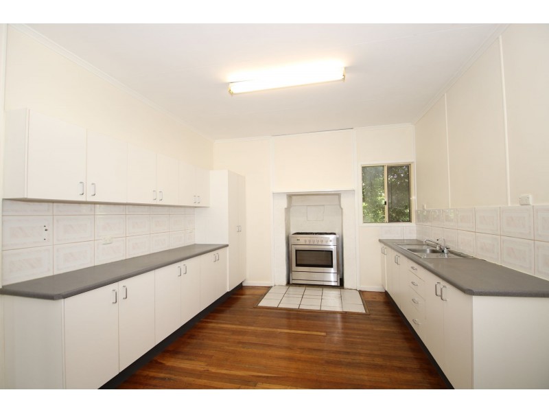 22 Cavell Street, East Toowoomba QLD 4350